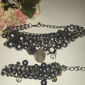 Women’s Necklace and bracelet set